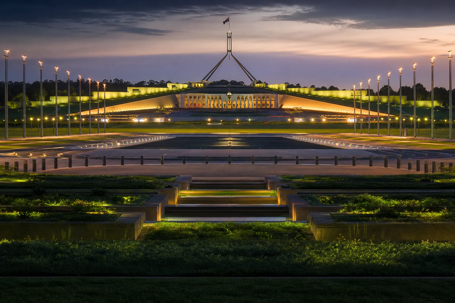 Editorial city guide graphic for Wrest Point Casino readers in Canberra, ACT